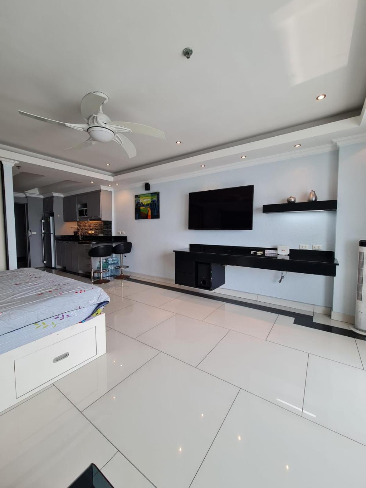 View Talay Condominium By Vlad Property Pattaya Room photo